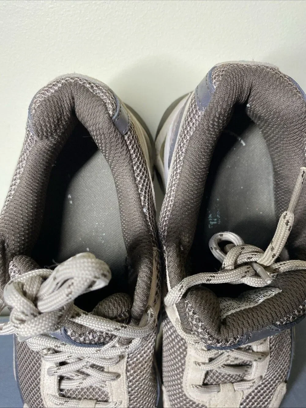Ryka Womens Radiant Sneakers 9‎ Walking Athletic Tan Comfort Nitragel Sole
